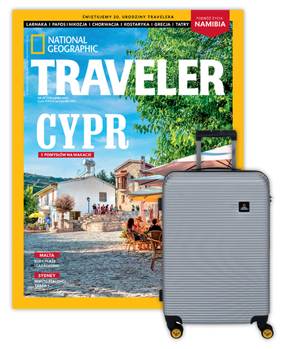 Roczna prenumerata Travelera z Walizką National Geographic Abroad - Średnia/Srebrna